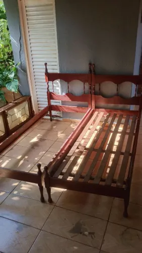 Vendo cama de solteiro 150$ cada