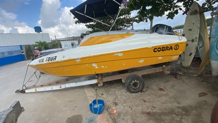 Lancha Cobra 19 pés com motor yamaha 90 HP 2019