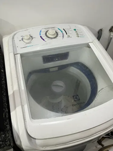 Máquina de lavar roupa 