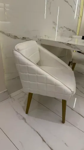 Poltronas off por 500 reais