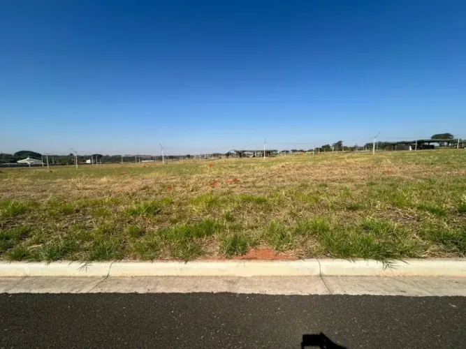 Terreno Condomínio em São José do Rio Preto