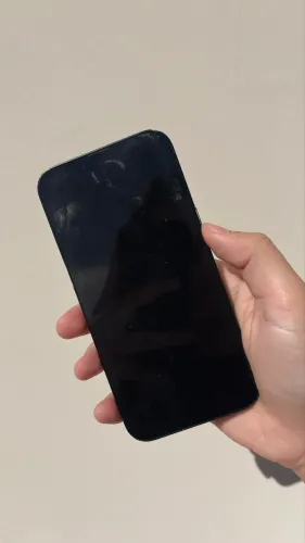 iPhone 13 - 128GB