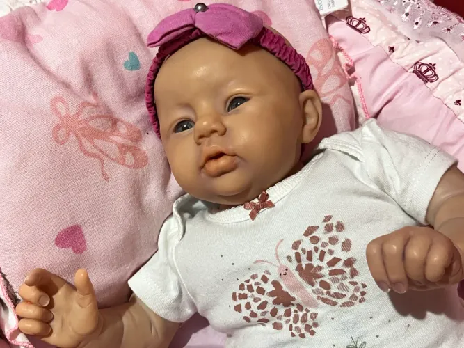 Bebê Reborn kit abigail 
