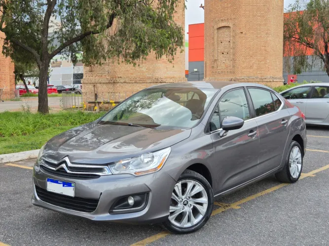 Citroen C4 Lounge Tendance 2.0 Flex 4P Mec. 2016
