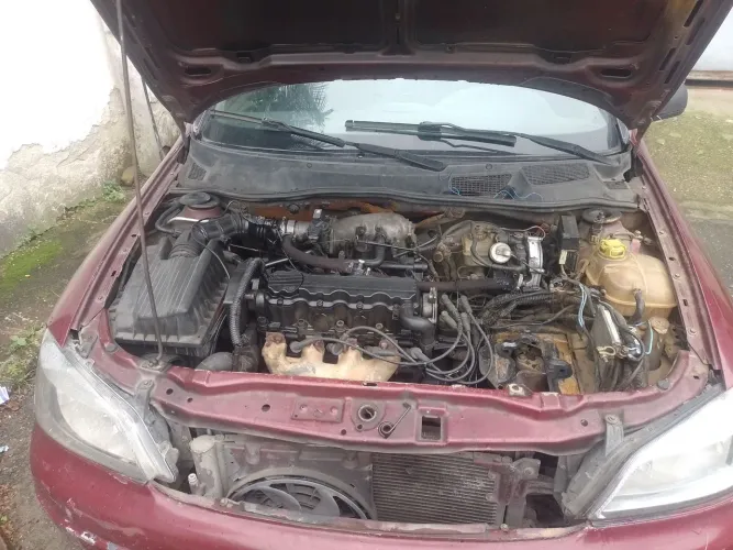 Chevrolet Astra GL 1.8 MPFI 3P 2000
