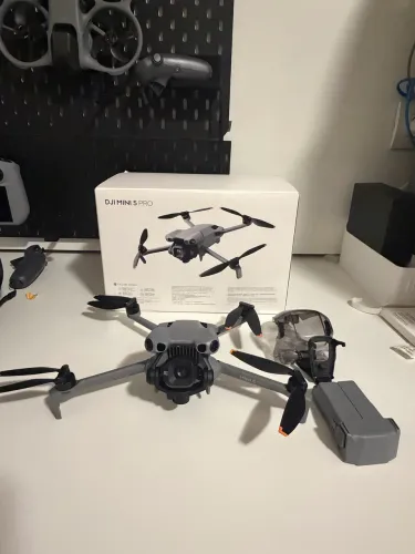 Dji Mini 5 pro só aeronave + bateria 