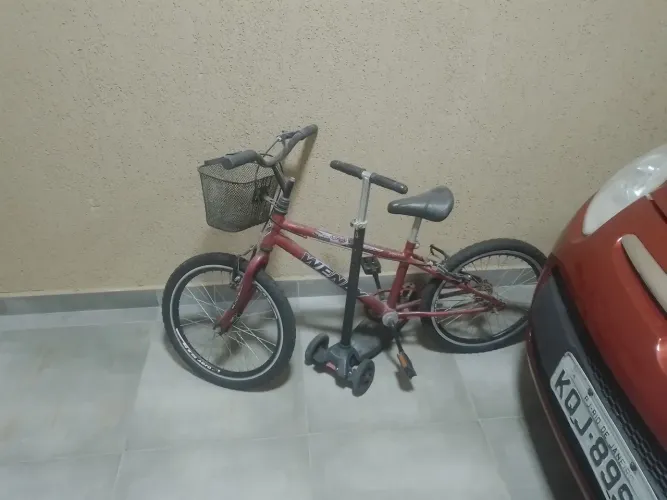 Vendo bicicleta wendy aro 20 semi nova 280 reais!