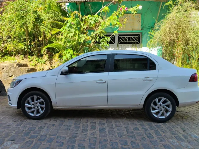 Volkswagen Voyage 1.6 MSI Flex 16V 4P AUT 2022