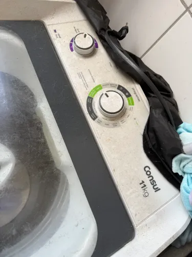 Máquina de lavar para retirada de peças