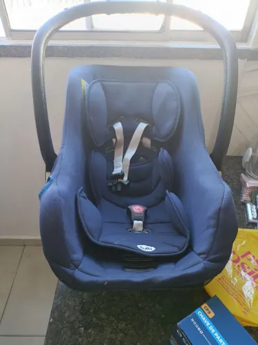 Vendo bebê conforto