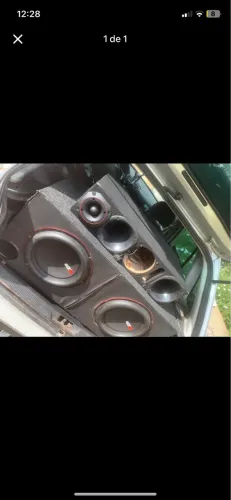 Vendo som automotivo