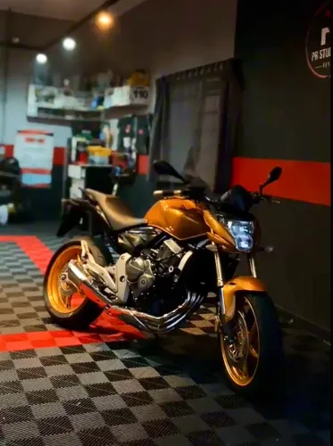 Honda CB 600f Hornet 2010