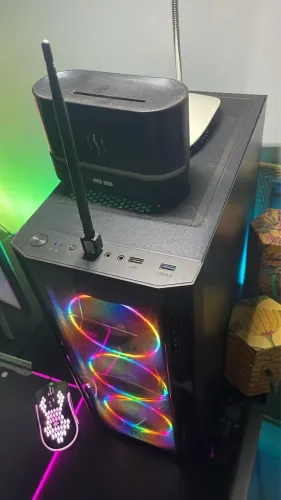 Gabinete Neologic Streamer