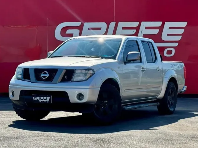 Nissan Frontier SE Attack CD 4X2 2.5 TB Diesel 2013