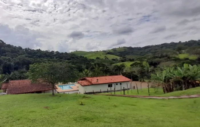 Sítio com 3 dormitórios à venda, 162800 m² por R$ 2.500.000,00 - Vivendas do Engenho D Águ