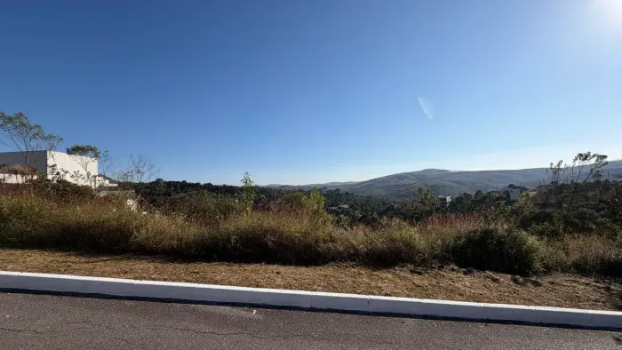 Imóvel para venda possui 802 metros quadrados em Villa Bella - Itabirito - MG