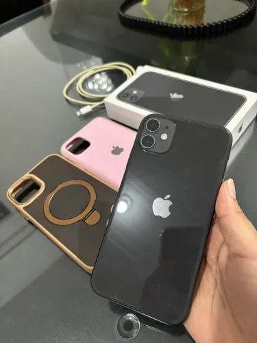 iPhone 11 64GB