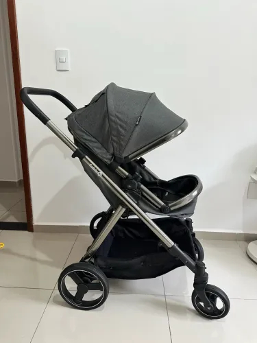 Carrinho de bebê