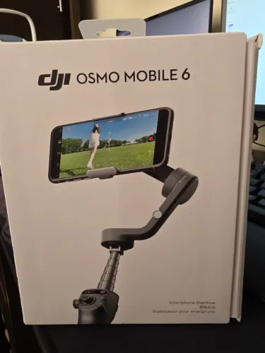 ANÚNCIO PAUSADO Dji osmo mobile 6 + luz dji original perfeito / novo