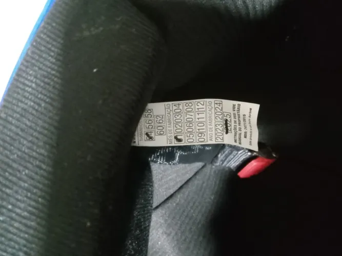 Estou vendendo um capacete infantil