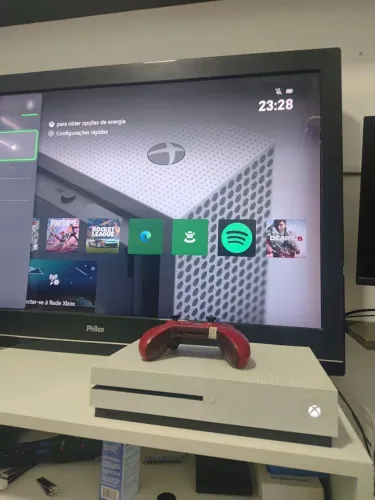 Vendo XBOX ONE S (ÓTIMO, APROVEITEM)