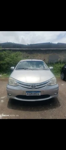 Toyota Etios X 1.3 Flex 16V 5P Mec. 2013