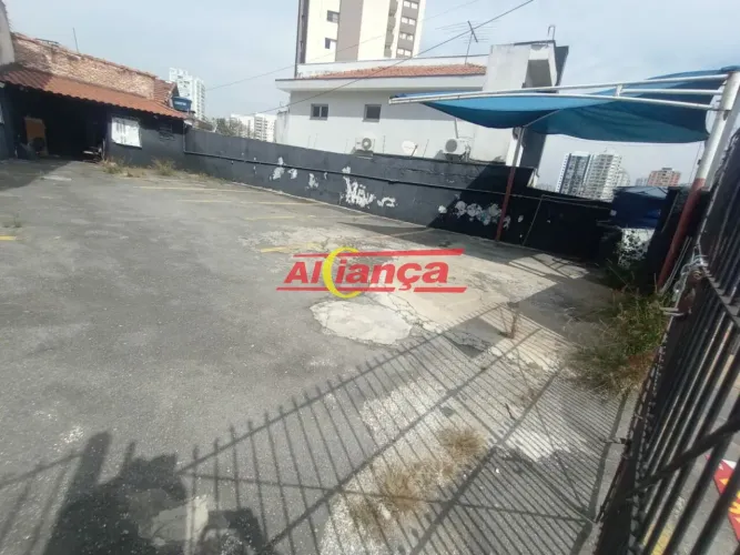 Apartamento com 1 Quarto(s) e 1 banheiro(s) para Alugar, 199 m² por R$ 3250 / Mês