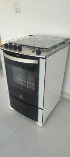 Fogão Eletrolux Automático 4 bocas