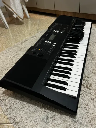 Teclado Yamaha E343