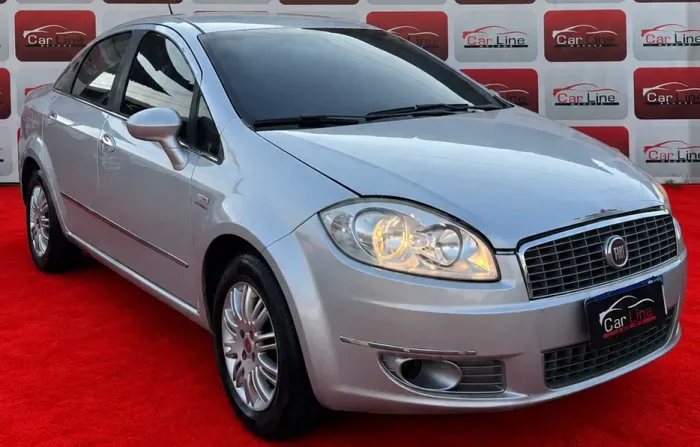 Fiat Linea LX 1.9/ 1.8 Flex 16V Dualogic 4P 2010