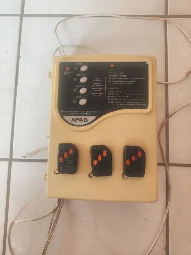 Central de alarme Compatec AP4D
