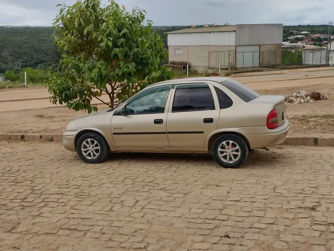 Chevrolet Corsa SED Class.spirit 1.0/1.0 Flexpower (álcool) 2008