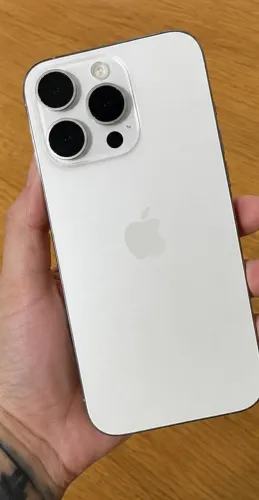 iPhone 15 pro 128gb