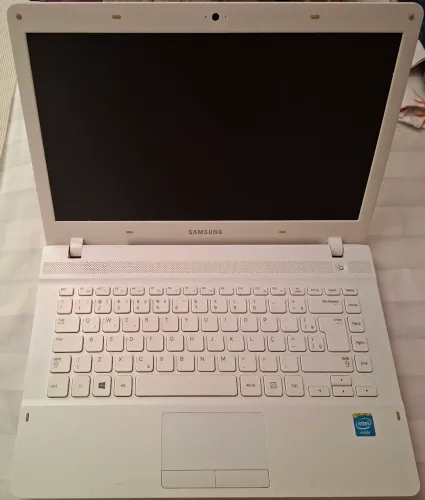 Notebook Computador PC Samsung 2015 Windows 10