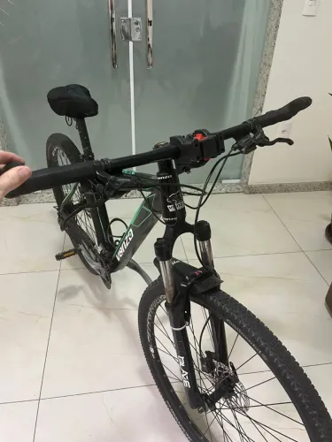 Vendo bike aro 29 VENZO