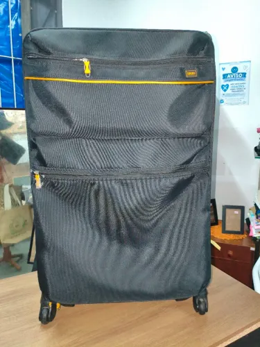 Mala Lucas Designer Luggage modelo leve expansíveis.