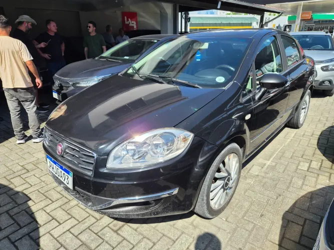 Fiat Linea Absolute 1.9/1.8 Flex Dualogic 4P 2016