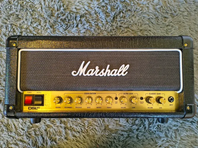 Cabeçote Marshall DSL20HR