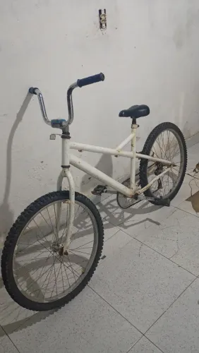 Bicicleta aro 24