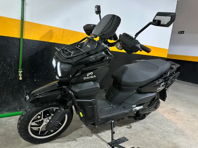 Moto Elétrica Tank