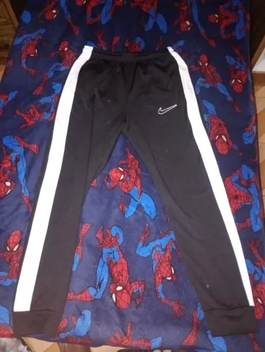 Vendo Calça Nike Academy