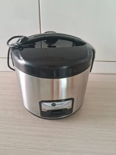 Panela Elétrica de Arroz 6 xicaras 500w 220v