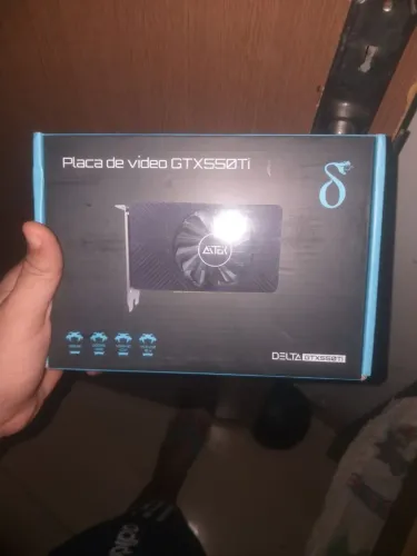 Vendo placa de vídeo nova GTX 550 TI 2 GB fasso entrega 