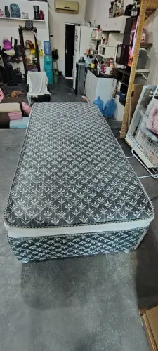 CAMA BOX SOLTEIRO ESPUMA USADA $260 Entrego 