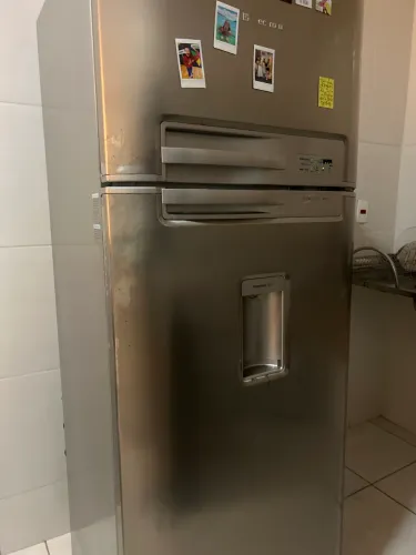 Geladeira eletrolux