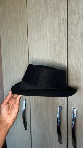 Chapéu Pork Pie Preto Unissex - Pouco Usado