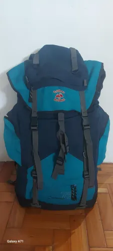 Mochila cargueira Crampon 72LTs - Trilhas e Rumos 