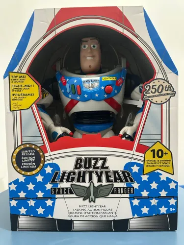 Toy Story - Buzz edição limitada Dia da Independência ( lacrado ) Disney Store 