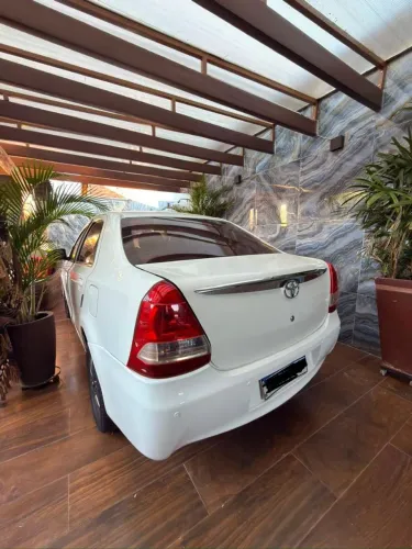 Toyota Etios XLS Sedan 1.5 Flex 16V 4P Mec. 2014