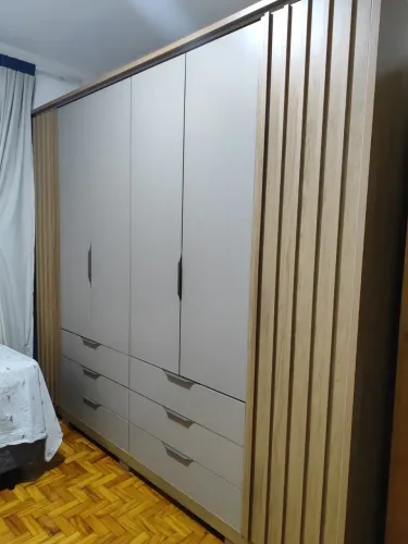 Guarda-Roupa Casal 6 portas
